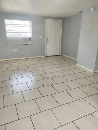 $1,350 | 5204 North 45th Street, Unit A, Tampa, FL 33610