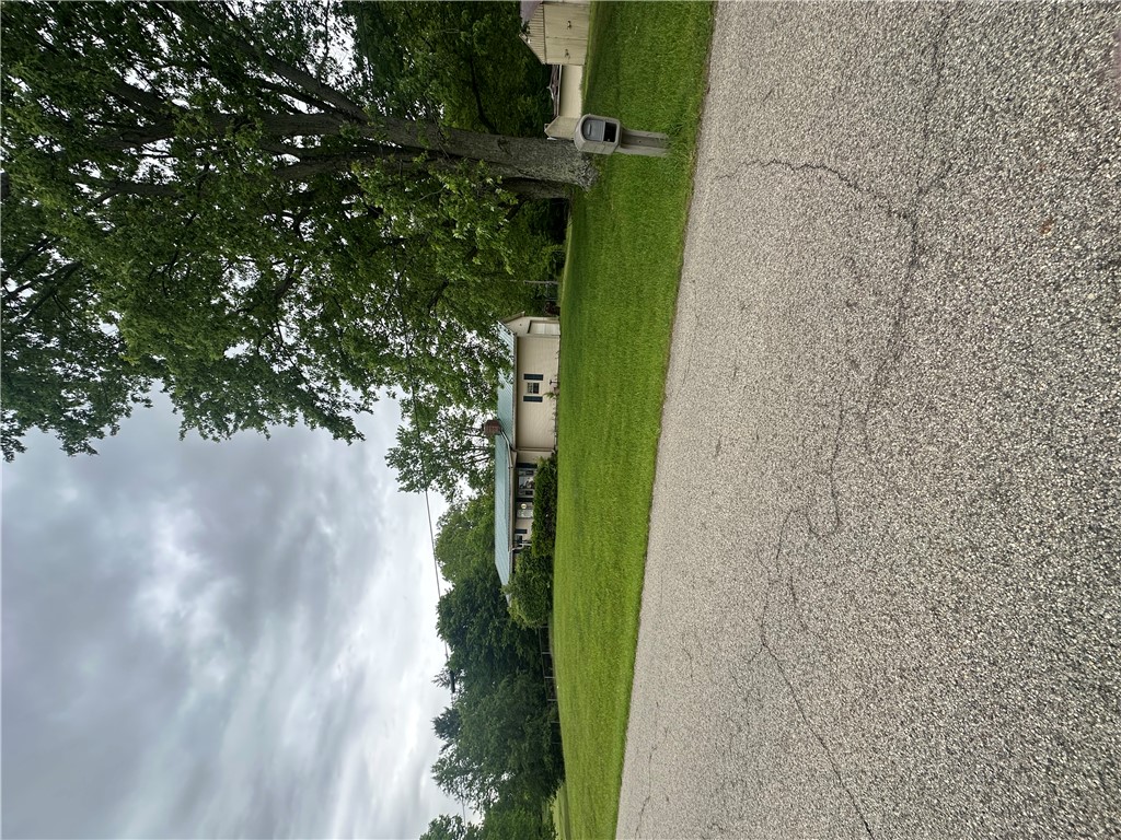 10190 Stephen Young Road Camden, OH 45311 - Photo 2 of 17