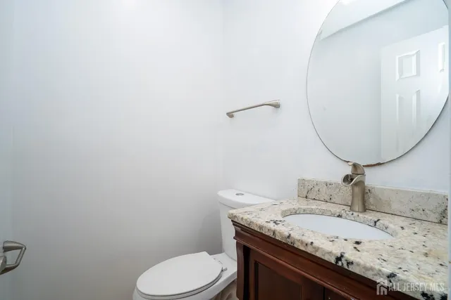 $579,900 | 26 Isaac Drive, Dayton, NJ 08810