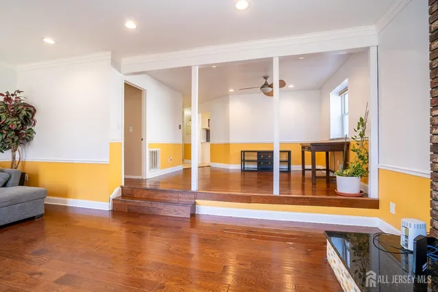 $579,900 | 26 Isaac Drive, Dayton, NJ 08810