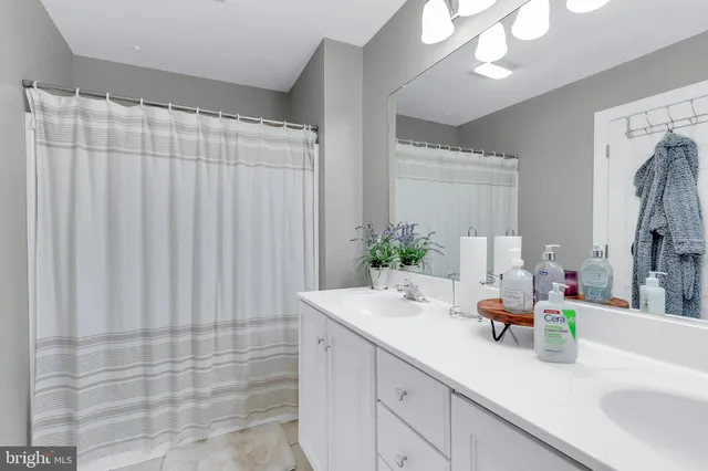 $648,500 | 502 Indian Lane, Fruitland, MD 21826