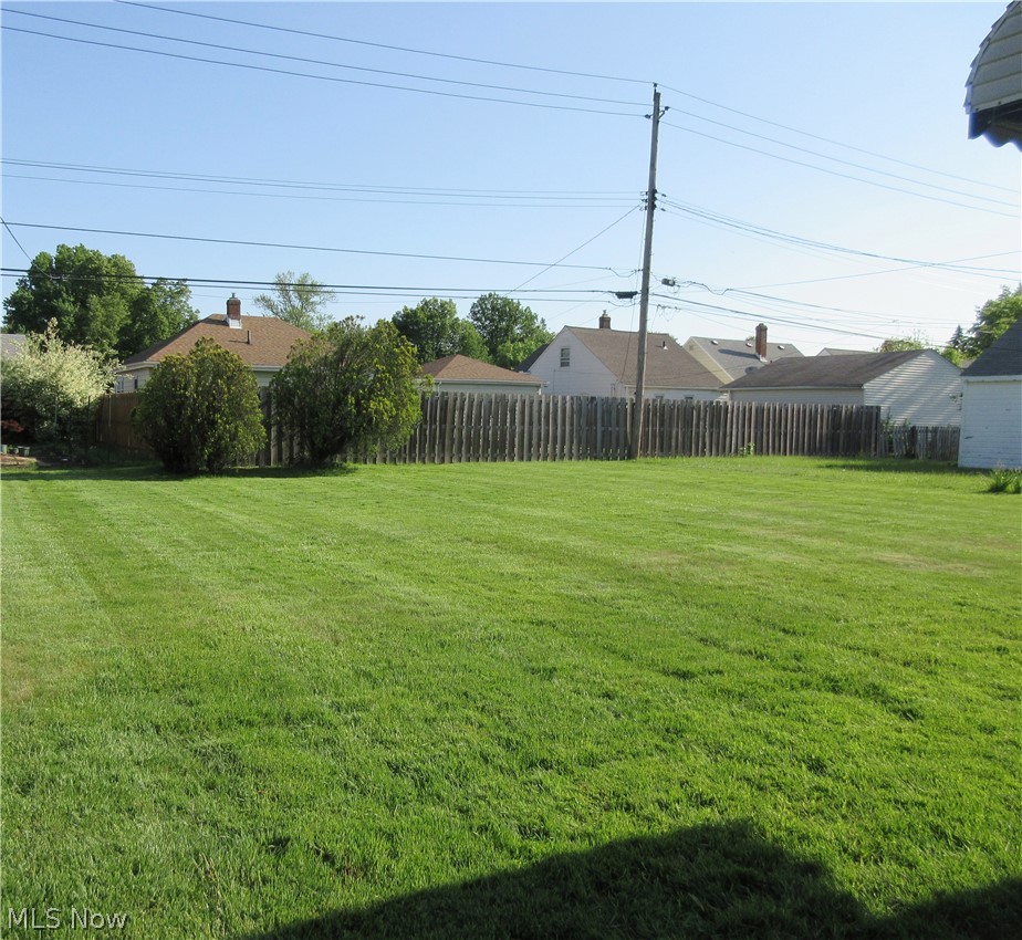 13055 Hathaway Road Cleveland, OH 44125 - Photo 7 of 26