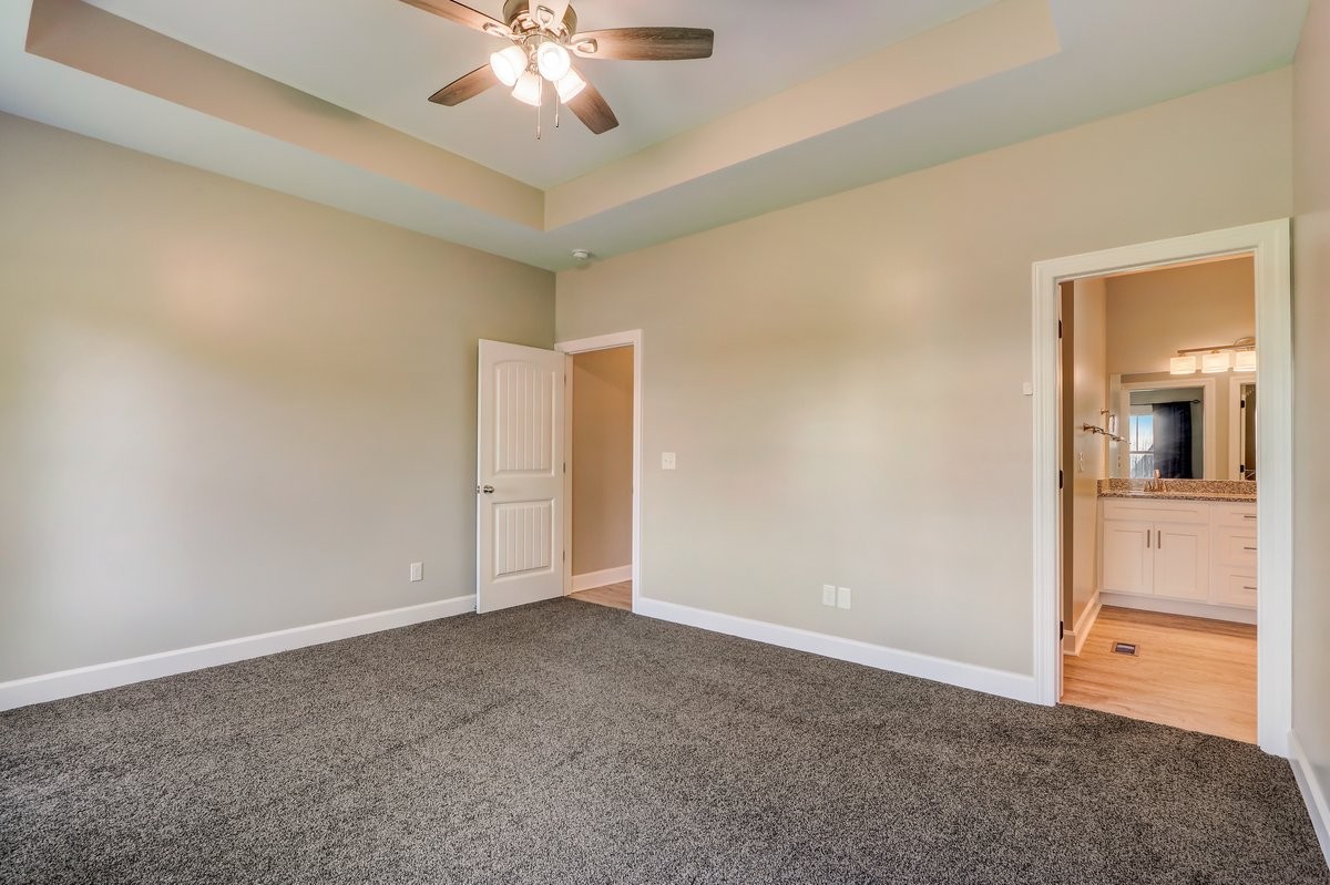 1179 Payne Road Portland, TN 37148 - Photo 11 of 34 a view of a livingroom with a chandelier fan