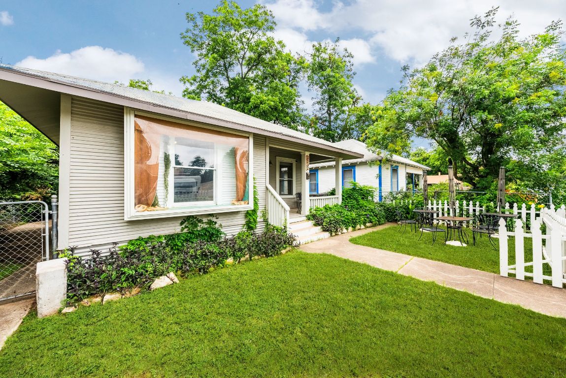 2032 East Cesar Chavez Street Austin, TX 78702 - Photo 19 of 25 View of front of property with a porch
