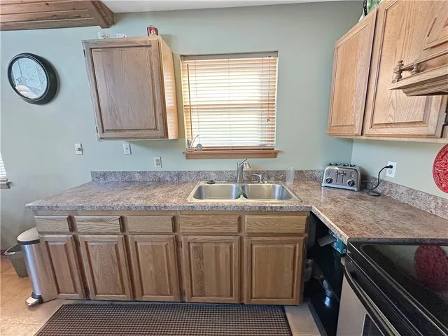 $285,000 | 25433 Rustic Road, Warsaw, MO 65355