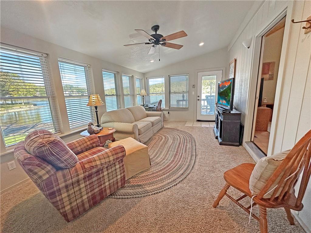 25433 Rustic Road Warsaw, MO 65355 - Photo 2 of 43