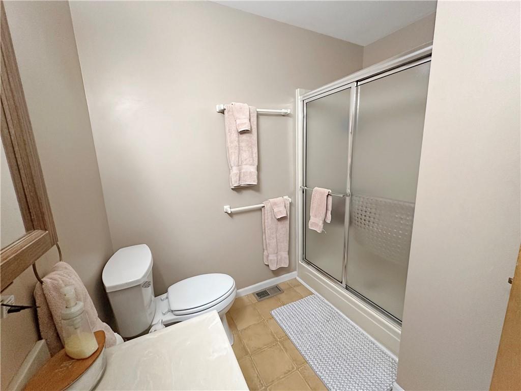 25433 Rustic Road Warsaw, MO 65355 - Photo 23 of 43