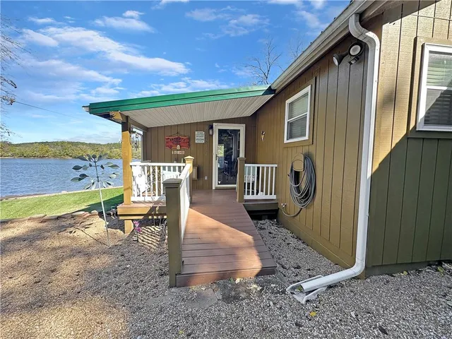 $285,000 | 25433 Rustic Road, Warsaw, MO 65355