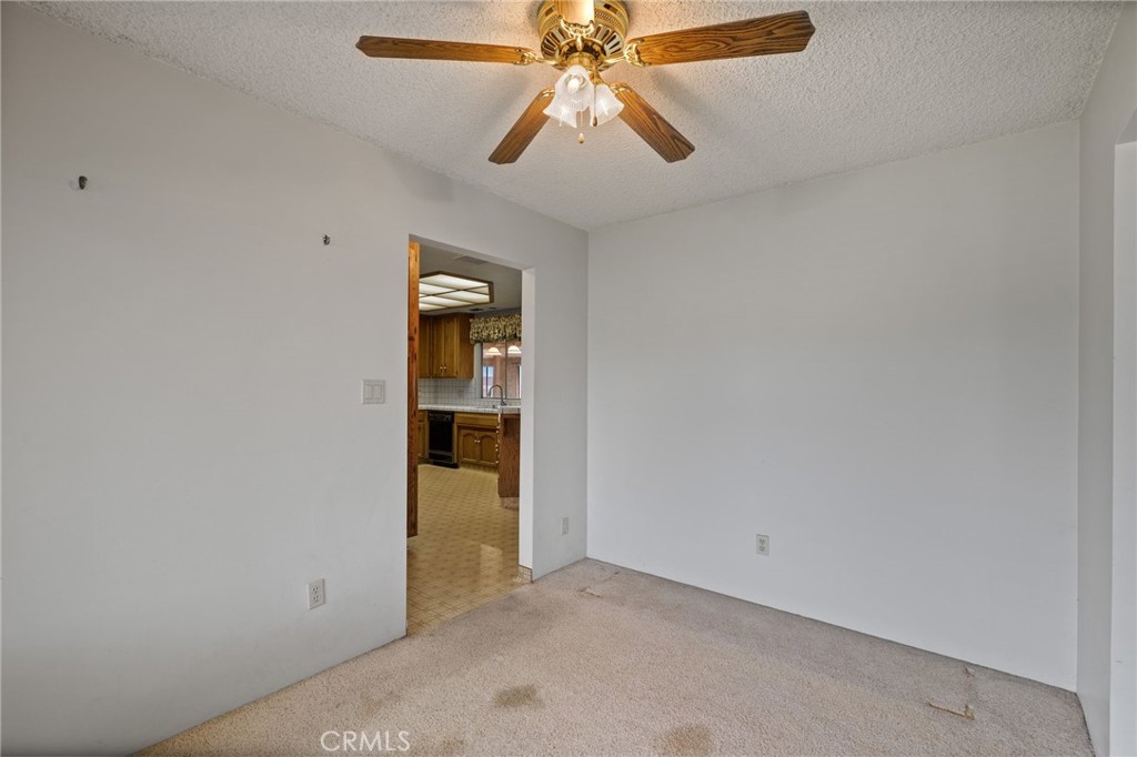 2065 Jenkins Road Bakersfield, CA 93314 - Photo 23 of 59
