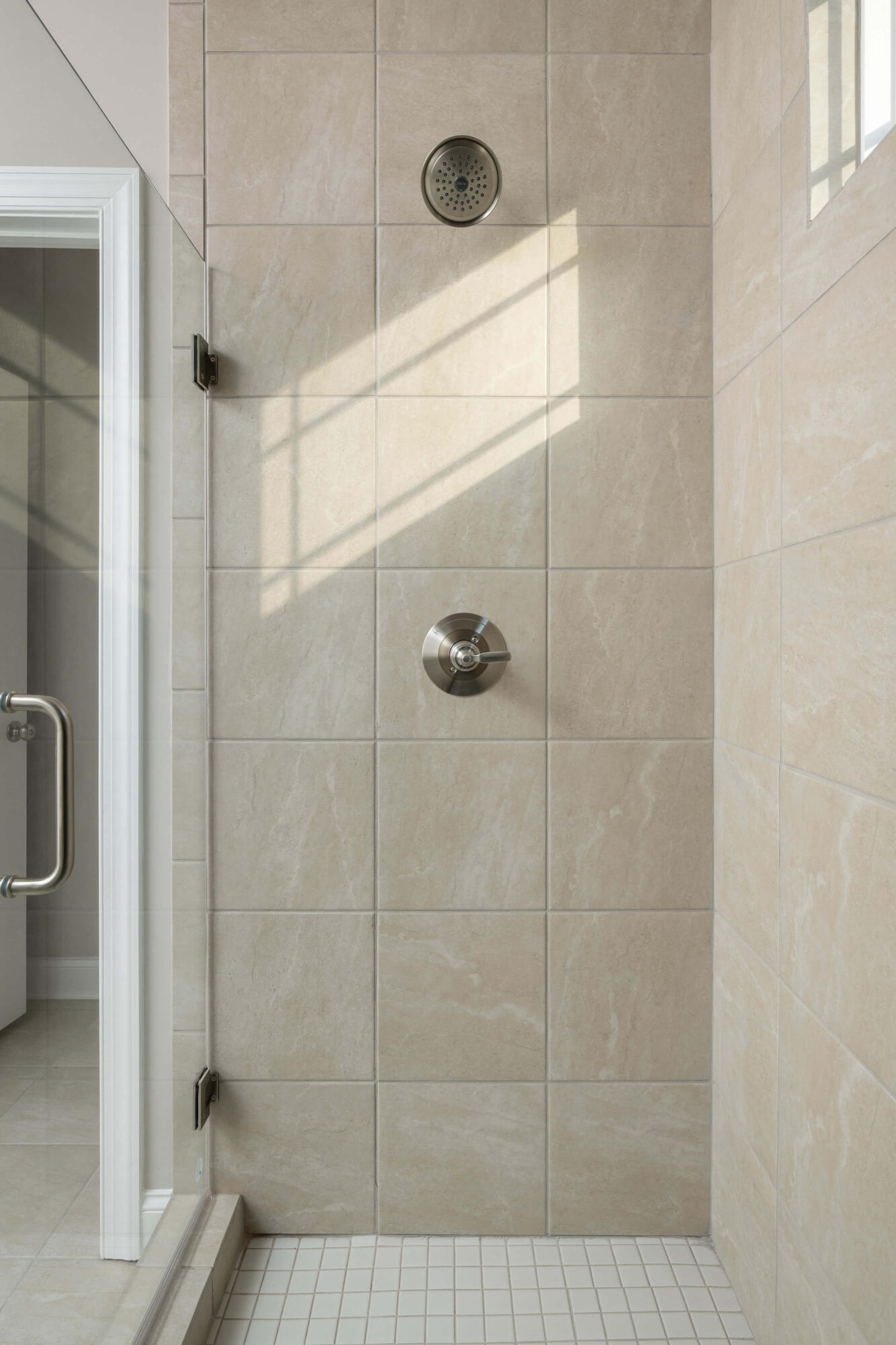 532 Double Play Drive, Unit 102 Chattanooga, TN 37421 - Photo 21 of 34 Stock Photo