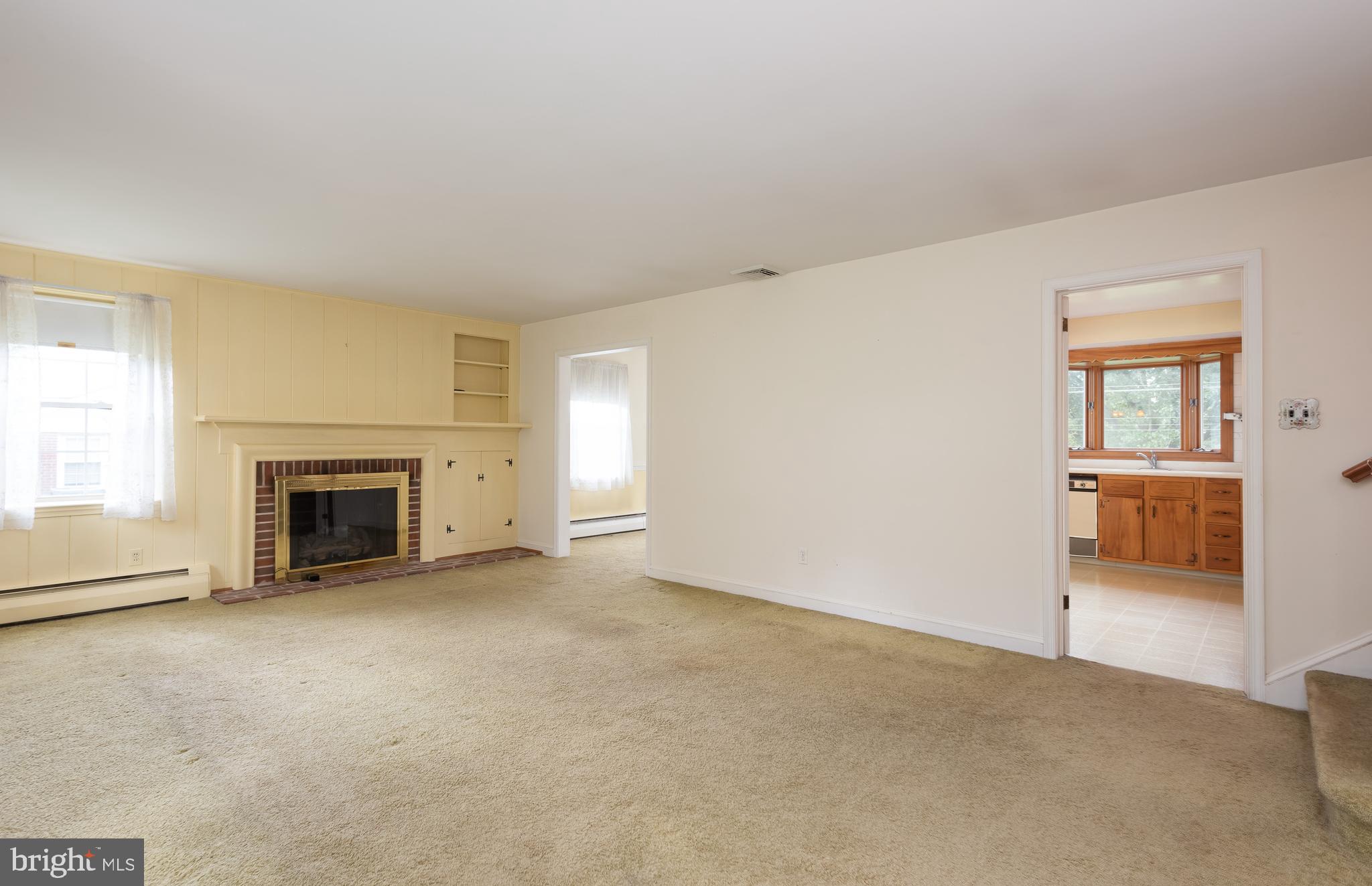 273 Devonshire Road Devon, PA 19333 - Photo 2 of 30