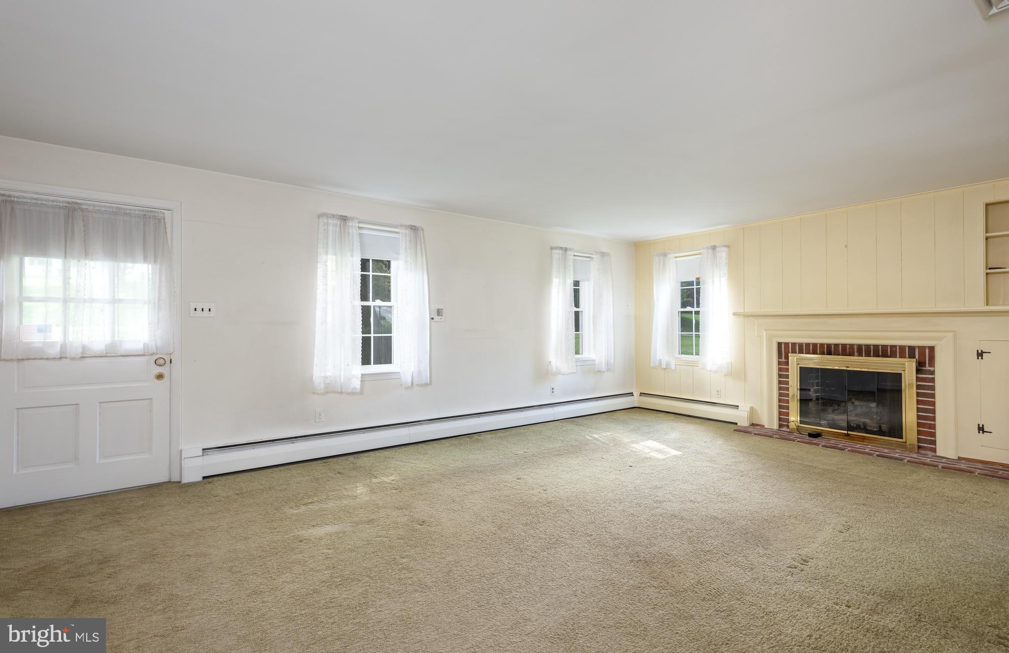 273 Devonshire Road Devon, PA 19333 - Photo 3 of 30