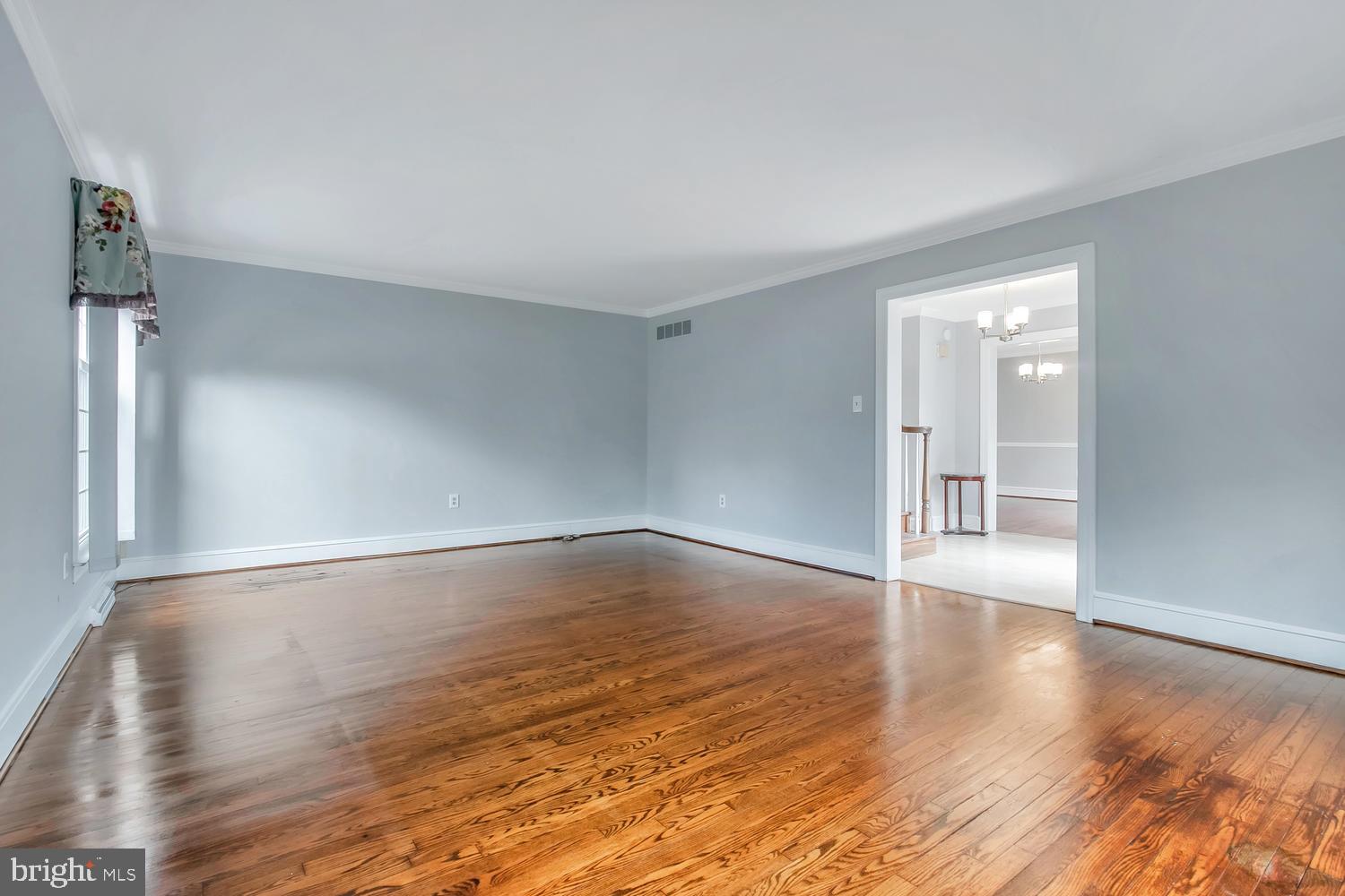 625 Kilburn Road Wilmington, DE 19803 - Photo 4 of 35 Spacious living room