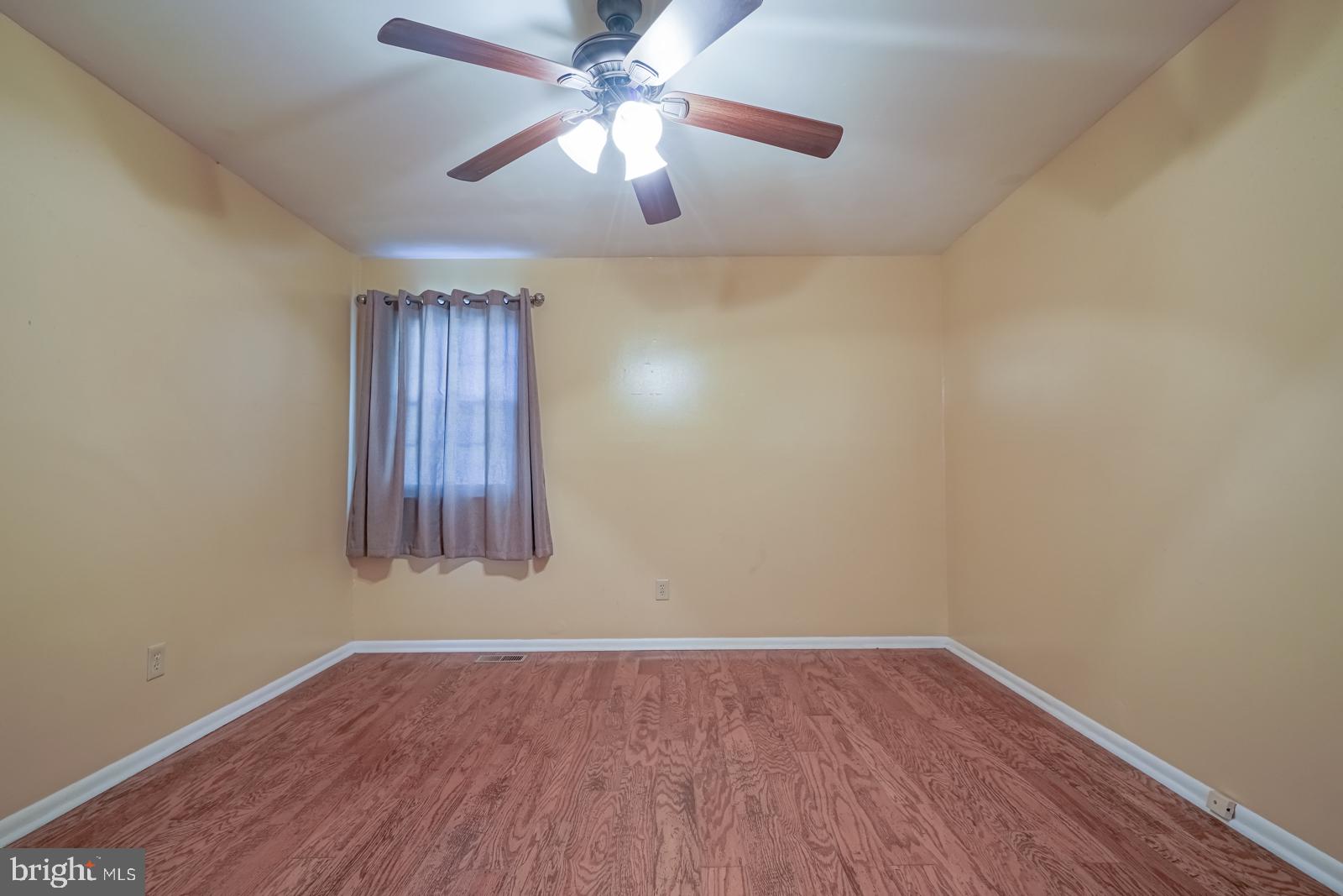 6 Grove Road Pennsville, NJ 08070 - Photo 17 of 30 Gallery Image 17
