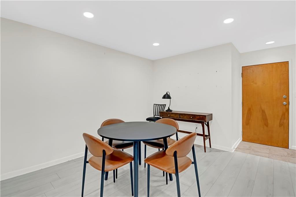 2405 Kenzie Road Pittsburgh, PA 15205 - Photo 6 of 36 Gallery Image 6