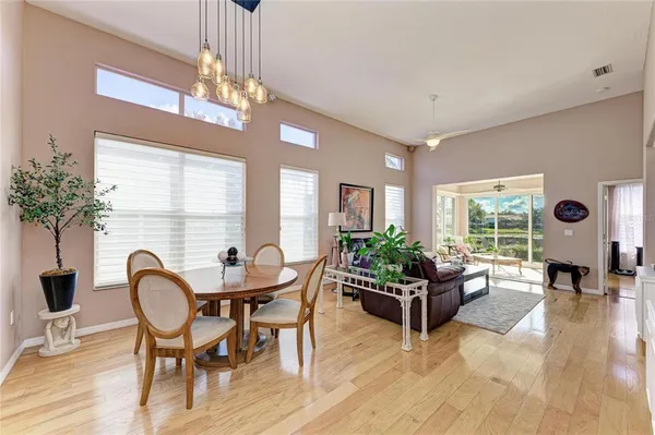 $475,000 | 3907 Alamanda Drive, Sarasota, FL 34238