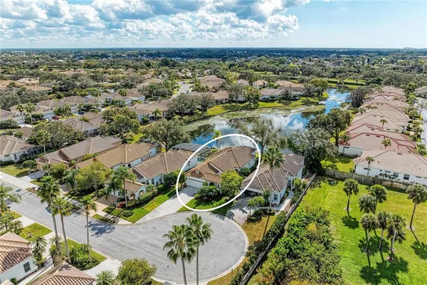 $475,000 | 3907 Alamanda Drive, Sarasota, FL 34238