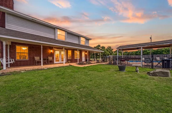 $515,000 | 129 Lemley Lane, Waco, TX 76705