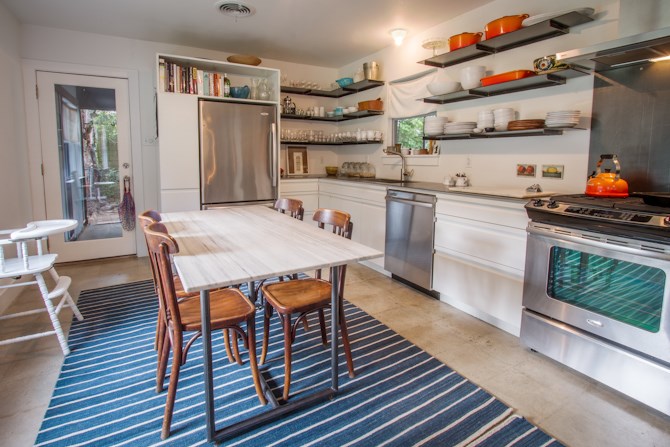 1054 Gardner Road Austin, TX 78721 - Photo 1 of 1 Gallery Image 1