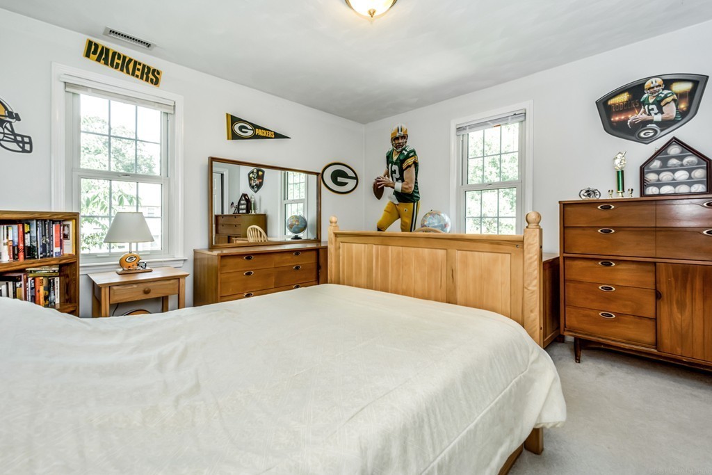 7 Lakeview Circle Sutton, MA 01590 - Photo 26 of 30 Gallery Image 26