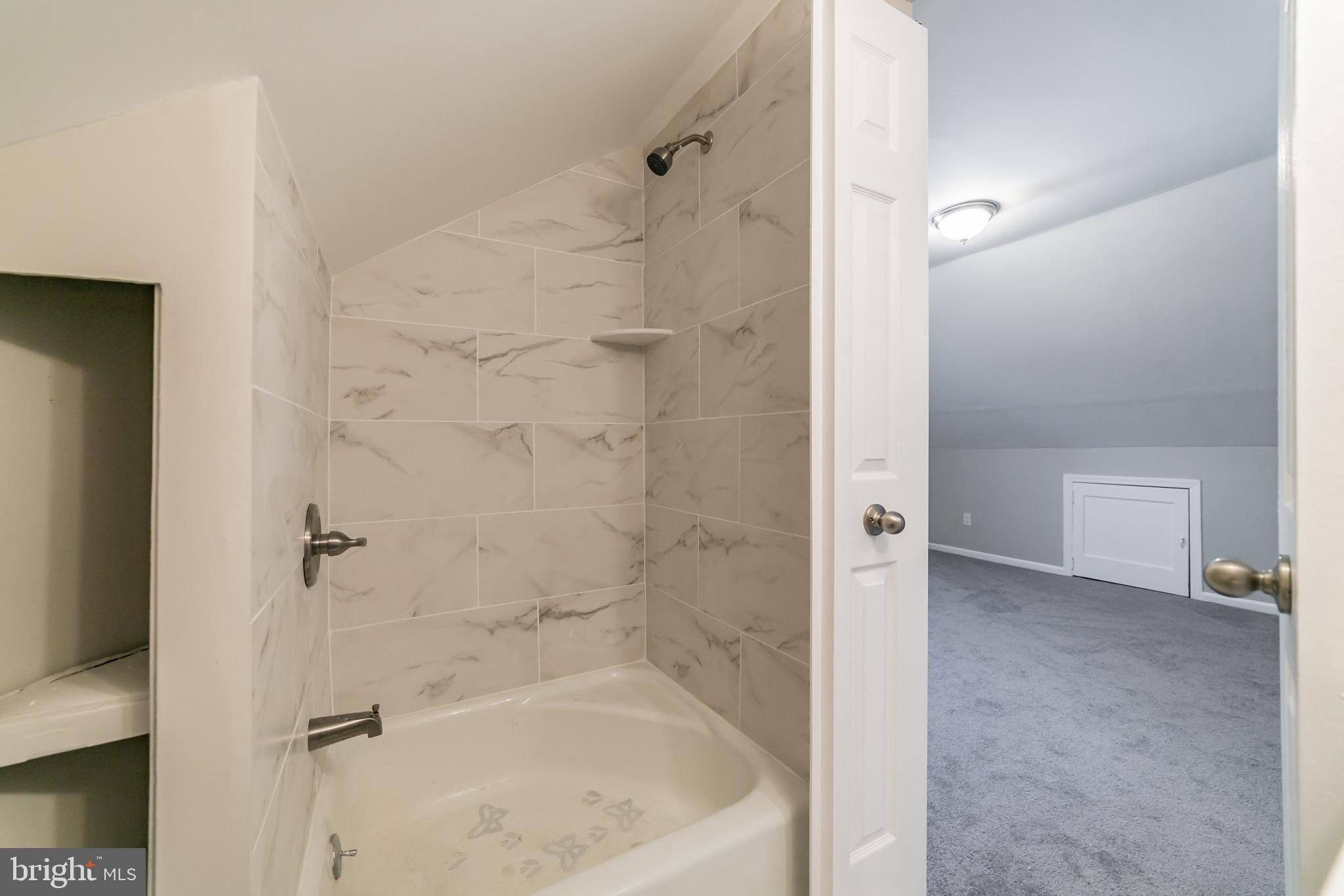2511 Horsham Road Hatboro, PA 19040 - Photo 20 of 30 Gallery Image 20