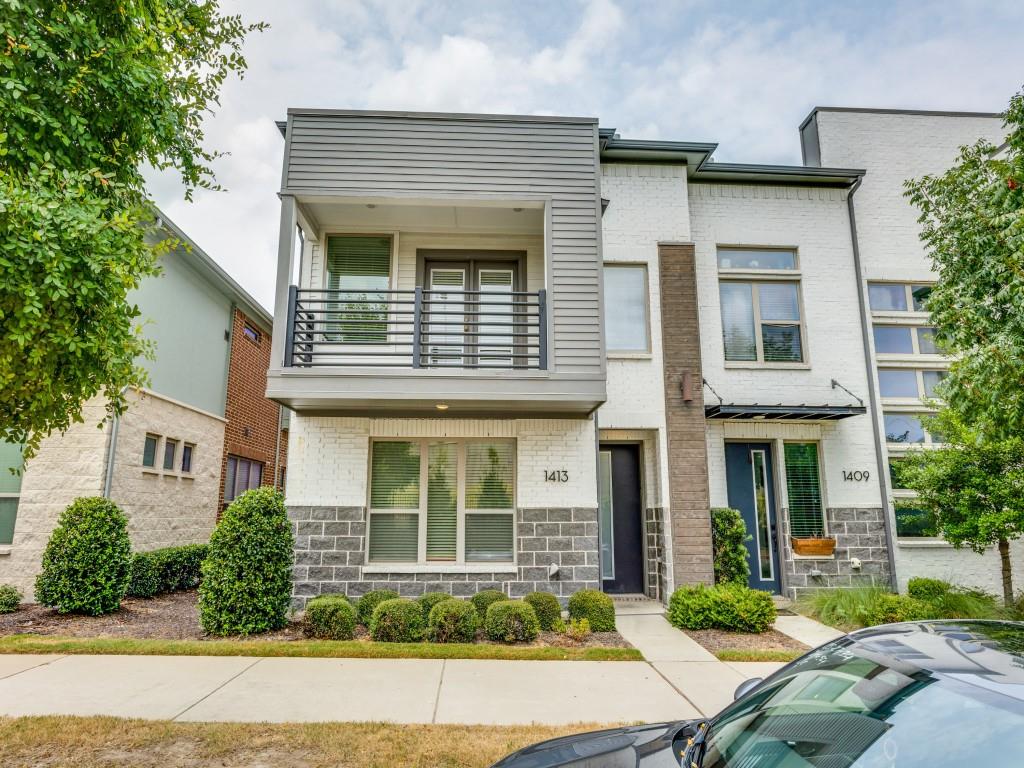 front view of house with a yard