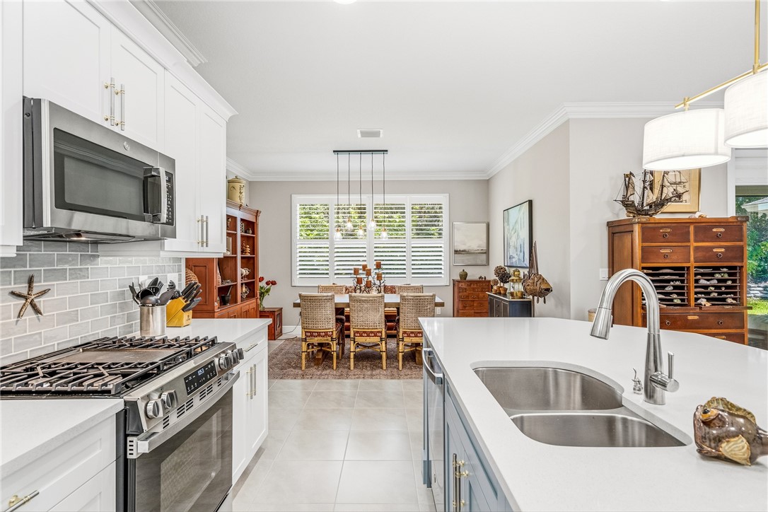 6012 Bella Rosa Lane Vero Beach, FL 32966 - Photo 14 of 36