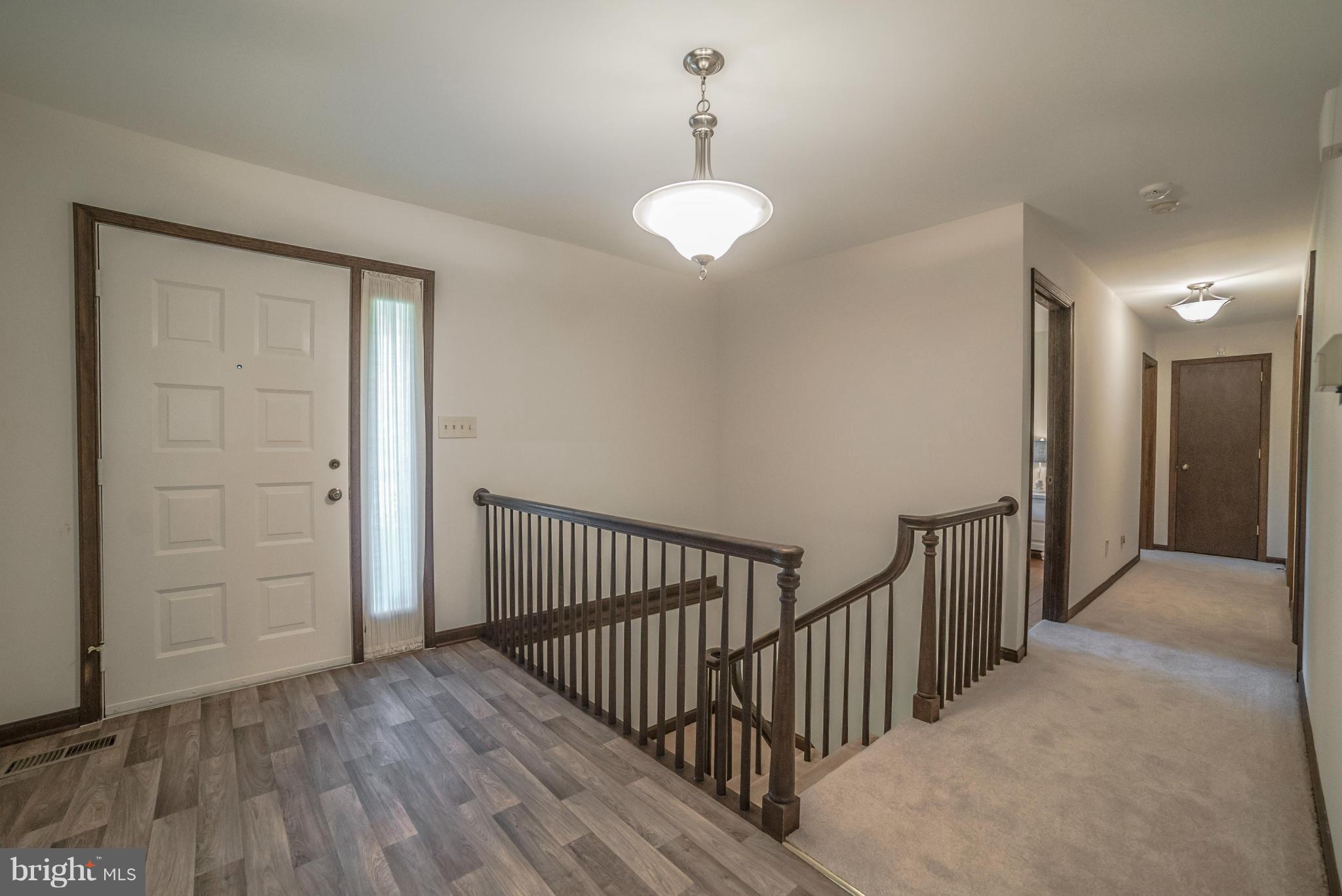 2481 Mullinix Mill Road Mount Airy, MD 21771 - Photo 5 of 30 Entry Way