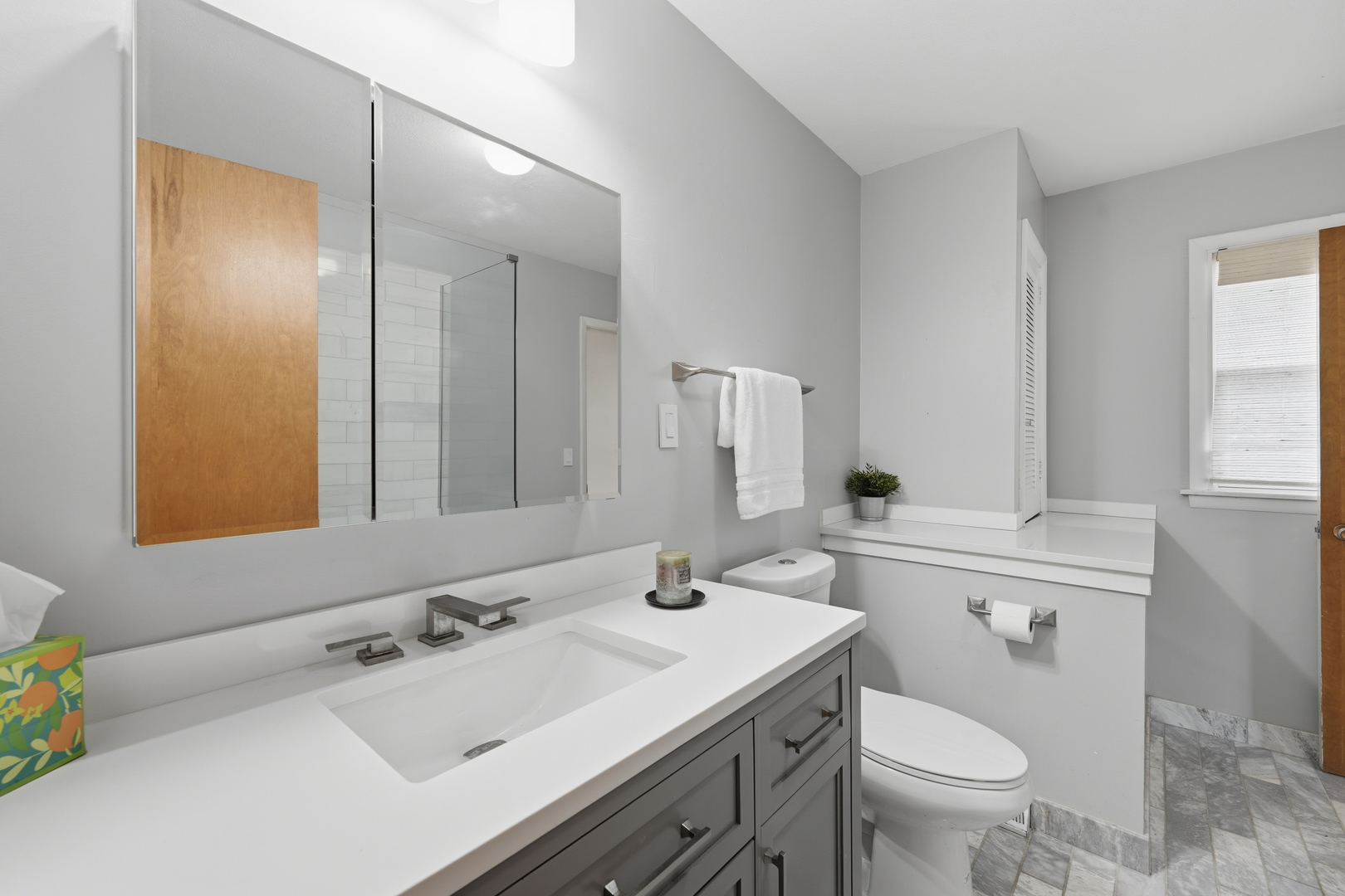 742 East Baldwin Road Palatine, IL 60074 - Photo 12 of 22 Gallery Image 12