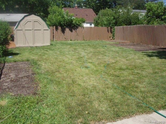 3221 Wakefield Road Berkley, MI 48072 - Photo 16 of 19 Huge, Private Back Yard