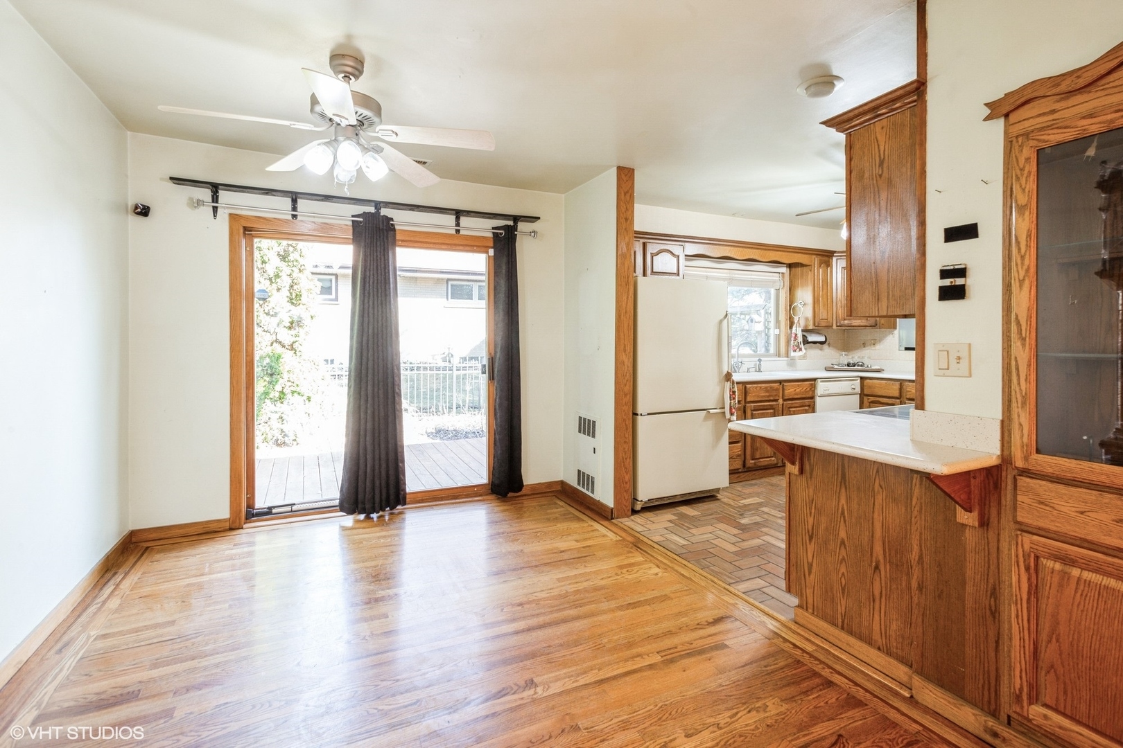 4N150 Church Road Bensenville, IL 60106 - Photo 12 of 45 Gallery Image 12