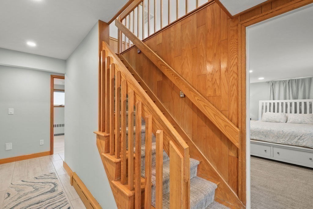 566 Shore Road Bourne, MA 02559 - Photo 21 of 37