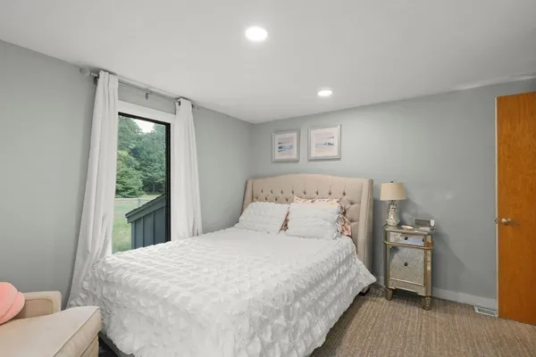 $1,299,900 | 566 Shore Road, Bourne, MA 02559