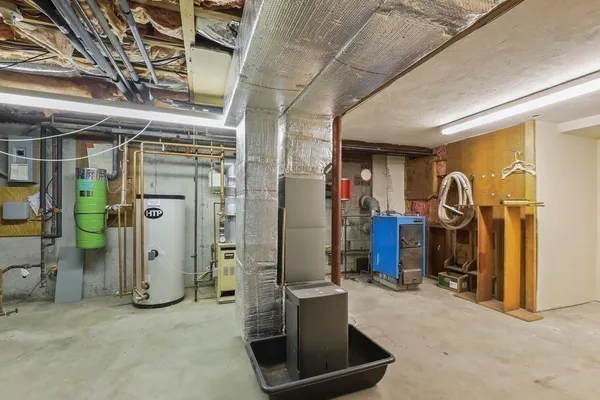 $1,299,900 | 566 Shore Road, Bourne, MA 02559