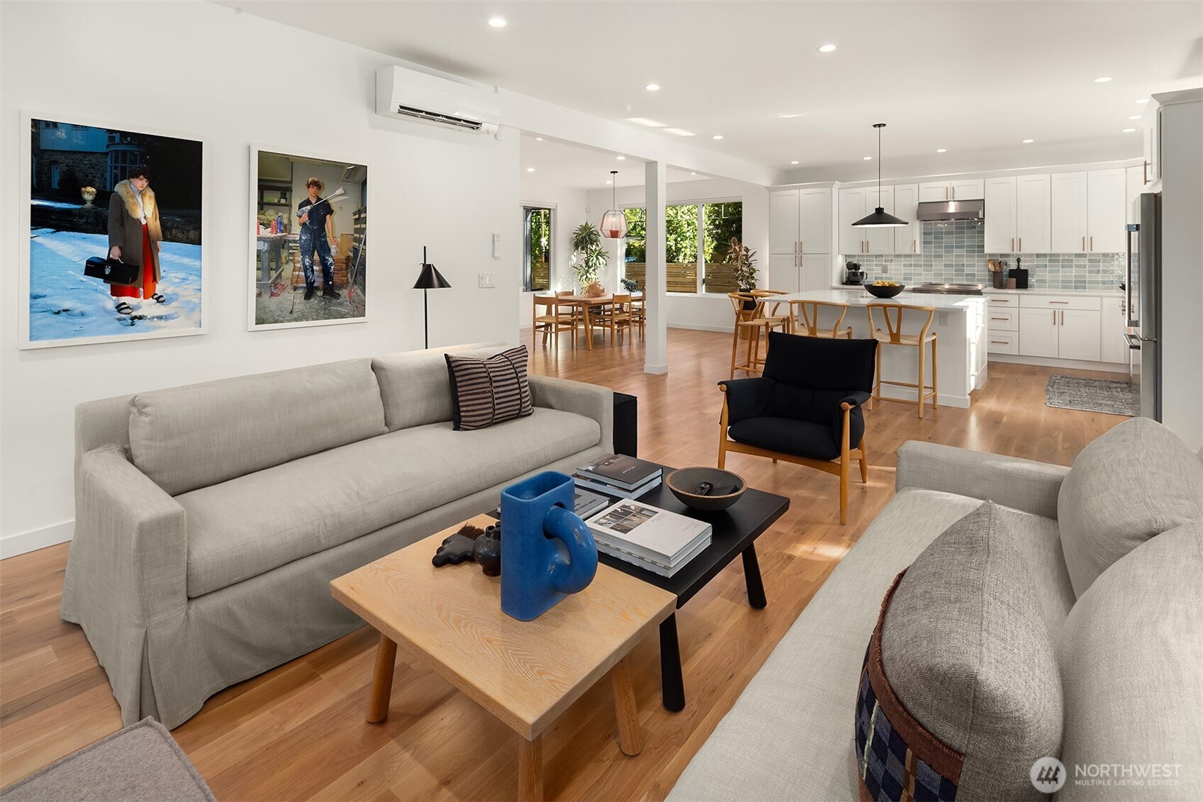 10419 41st Avenue Southwest Seattle, WA 98146 - Photo 15 of 39