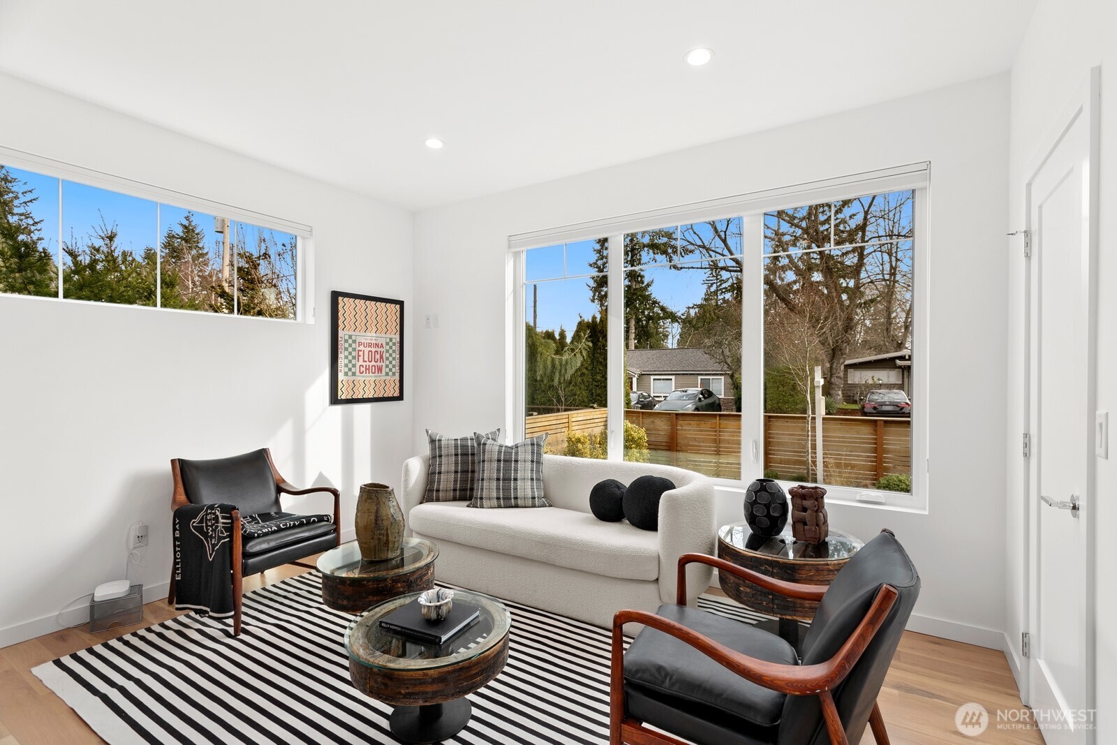 10419 41st Avenue Southwest Seattle, WA 98146 - Photo 17 of 39