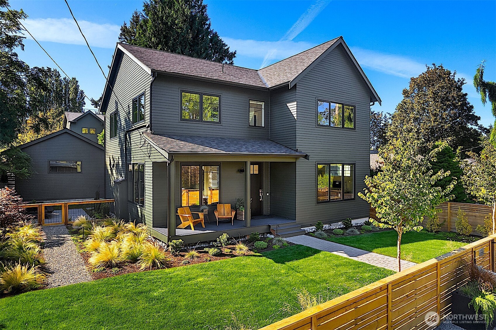 10419 41st Avenue Southwest Seattle, WA 98146 - Photo 37 of 39