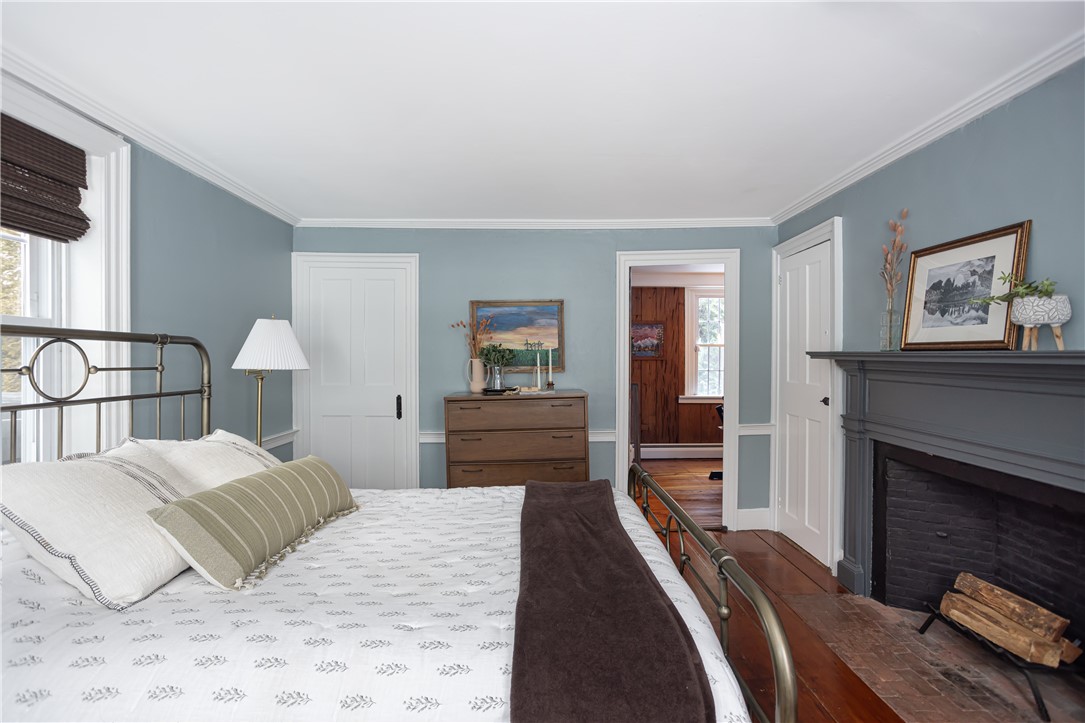417 Middle Road Portsmouth, RI 02871 - Photo 18 of 32 Gallery Image 18