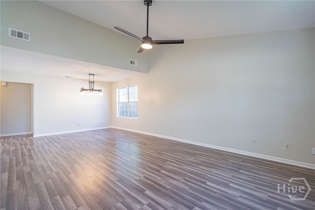 303 Mapmaker Lane Savannah, GA 31410 - Photo 4 of 42