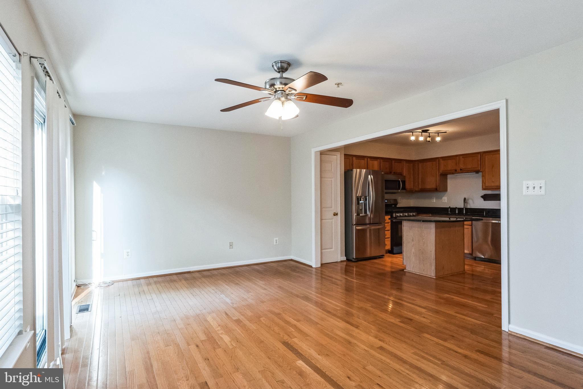 13320 Rising Sun Lane Germantown, MD 20874 - Photo 5 of 20 Family Room
