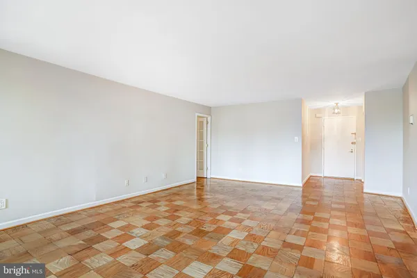 $550,000 | 4620 North Park Avenue, Unit 308E, Chevy Chase, MD 20815