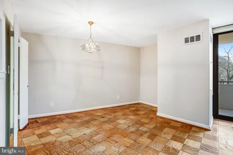 $550,000 | 4620 North Park Avenue, Unit 308E, Chevy Chase, MD 20815