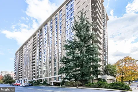 $550,000 | 4620 North Park Avenue, Unit 308E, Chevy Chase, MD 20815