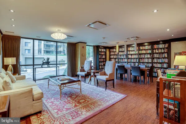 $550,000 | 4620 North Park Avenue, Unit 308E, Chevy Chase, MD 20815