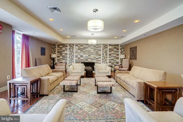 $550,000 | 4620 North Park Avenue, Unit 308E, Chevy Chase, MD 20815