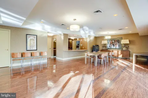 $550,000 | 4620 North Park Avenue, Unit 308E, Chevy Chase, MD 20815