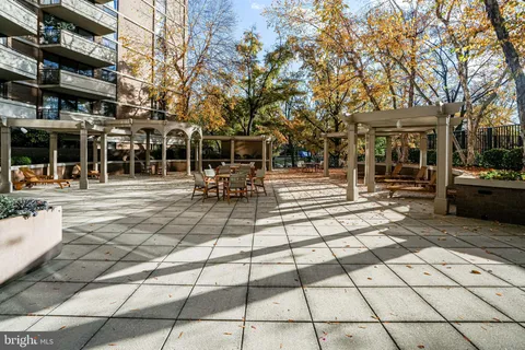 $550,000 | 4620 North Park Avenue, Unit 308E, Chevy Chase, MD 20815
