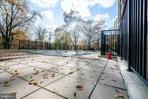 $550,000 | 4620 North Park Avenue, Unit 308E, Chevy Chase, MD 20815