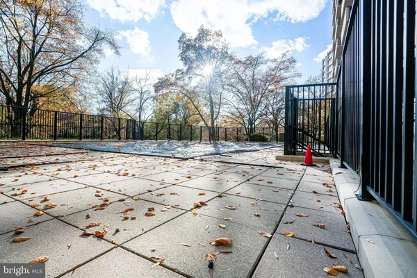 $550,000 | 4620 North Park Avenue, Unit 308E, Chevy Chase, MD 20815