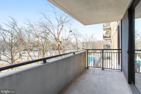 $550,000 | 4620 North Park Avenue, Unit 308E, Chevy Chase, MD 20815